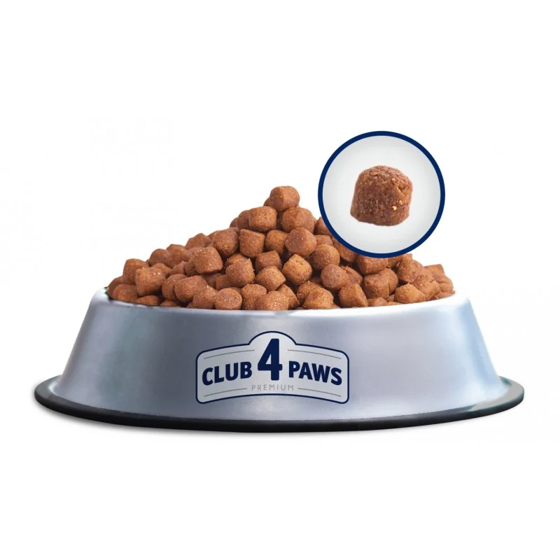 CLUB 4 PAWS Premium pre dospelých psov s vysokou aktivitou 14 kg (9559)