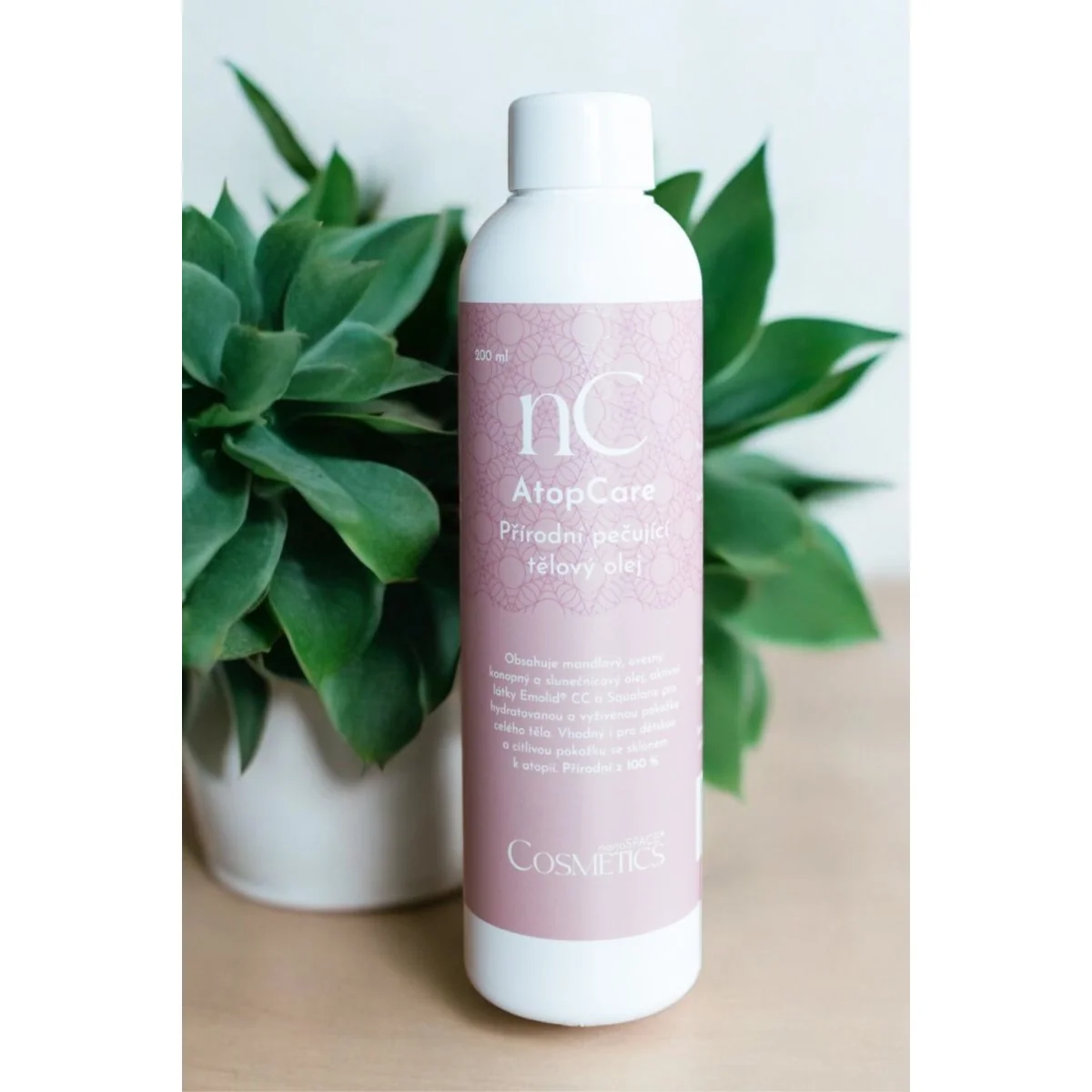 Prírodný ošetrujúci telový olej AtopCare 200 ml