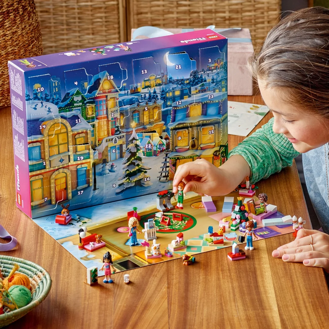 LEGO® Friends 42668 Adventný kalendár 2025