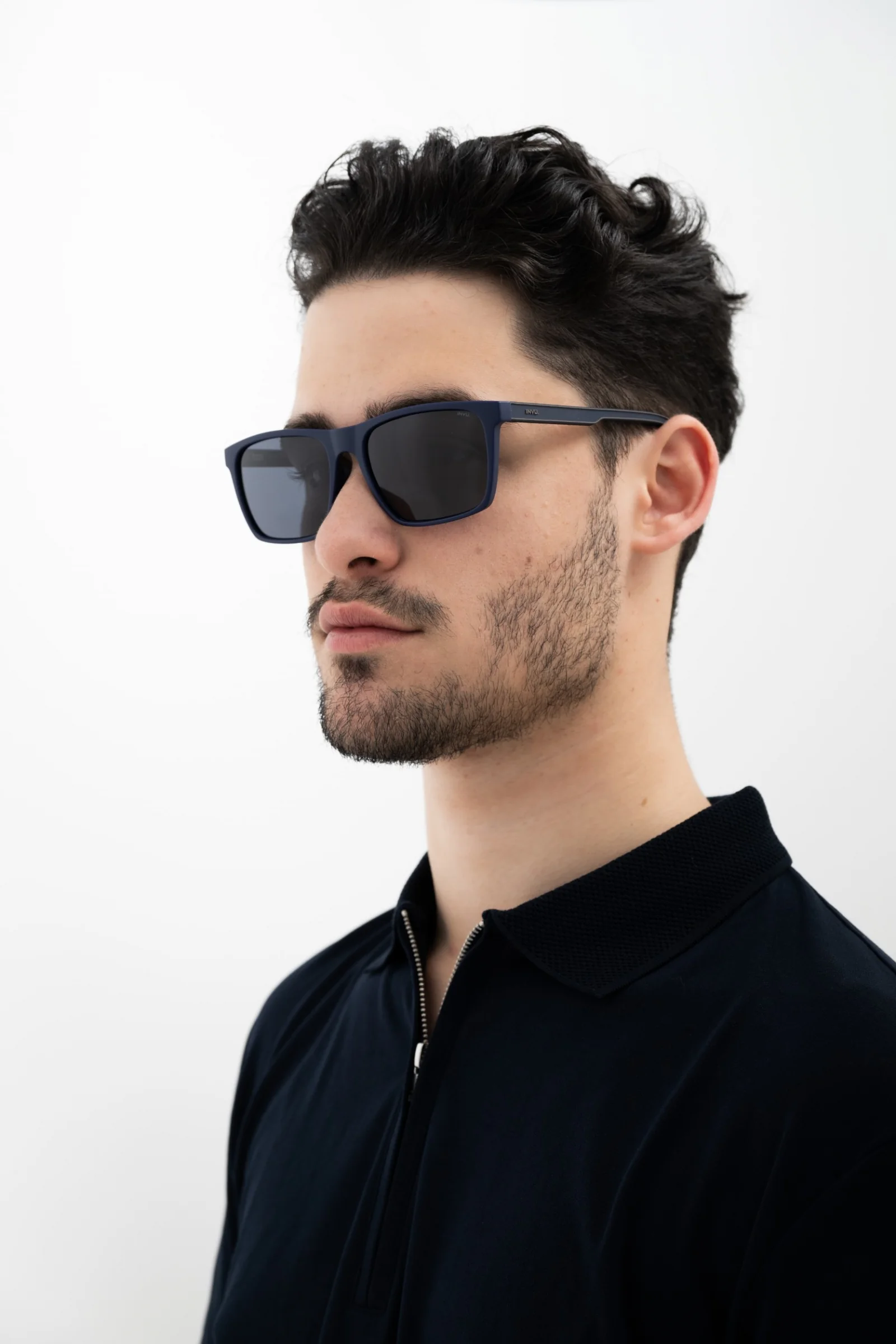 INVU. Fashion IB22530B Pánske slnečné okuliare