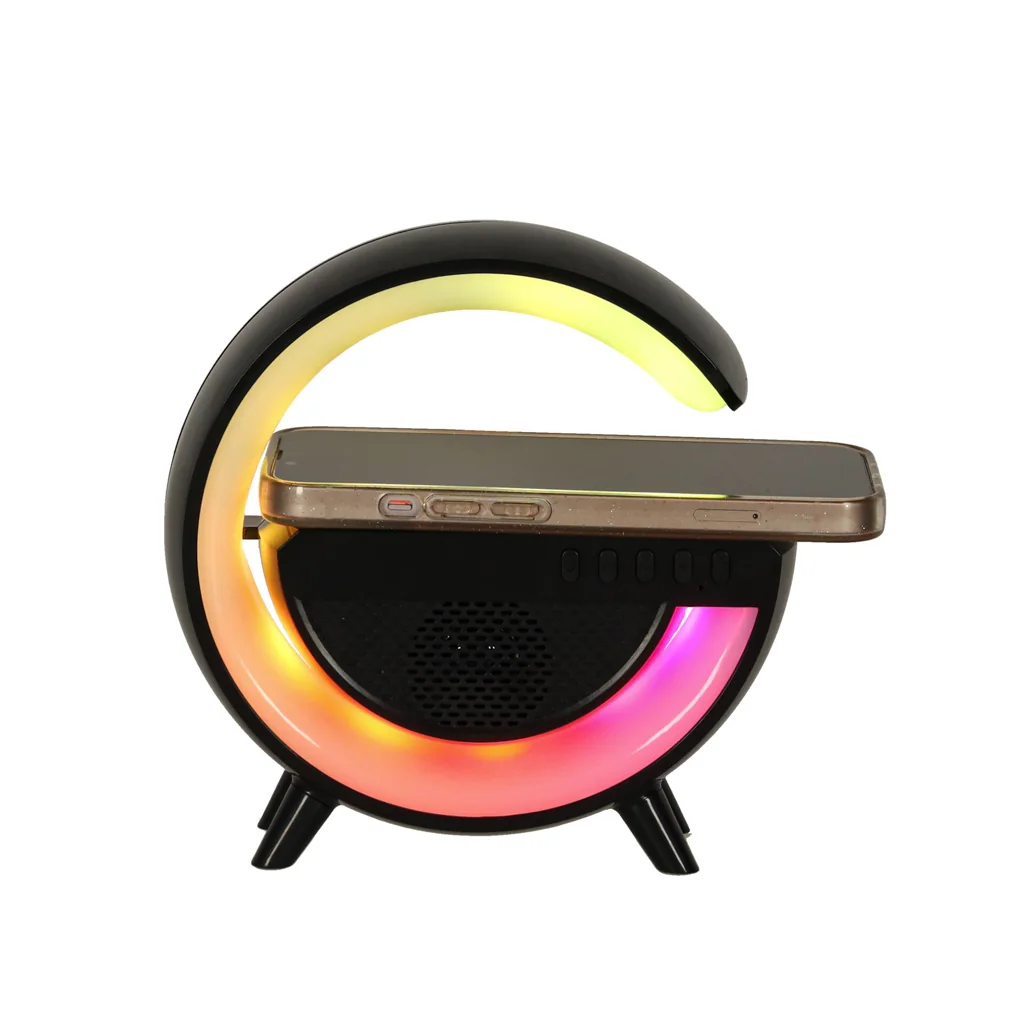 RGB lampa s indukčnou nabíjačkou (Qi) – Bluetooth reproduktor, FM rádio, čierna