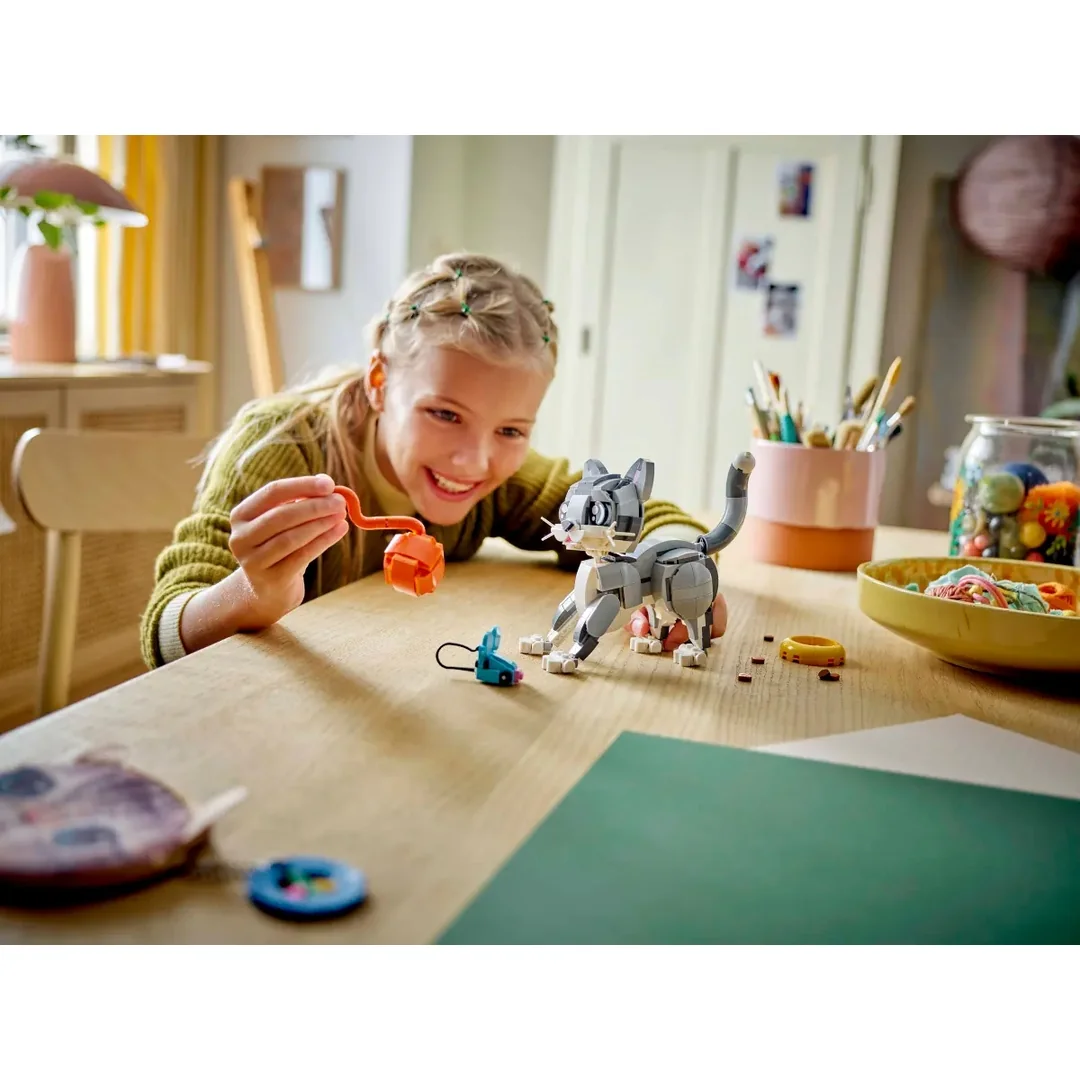 LEGO® Creator 3-in-1 31163 Hravá mačka