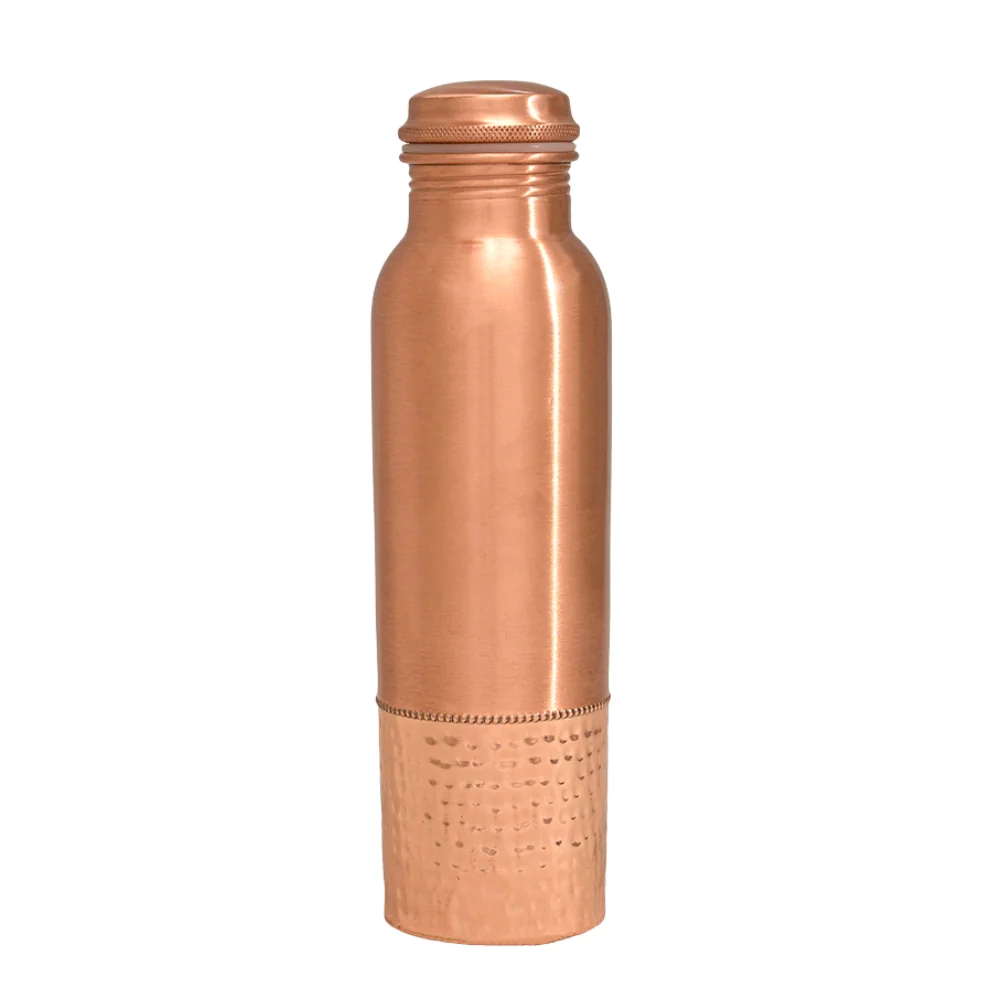 Fľaša na vodu z čistej medi s tepaným okrajom na dne, ± 950 ml
