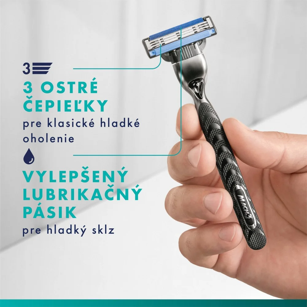 Gillette Mach3 UEFA Champions League Special Edition: pánsky holiaci strojček, gél na holenie, kozmetická taška 1 set
