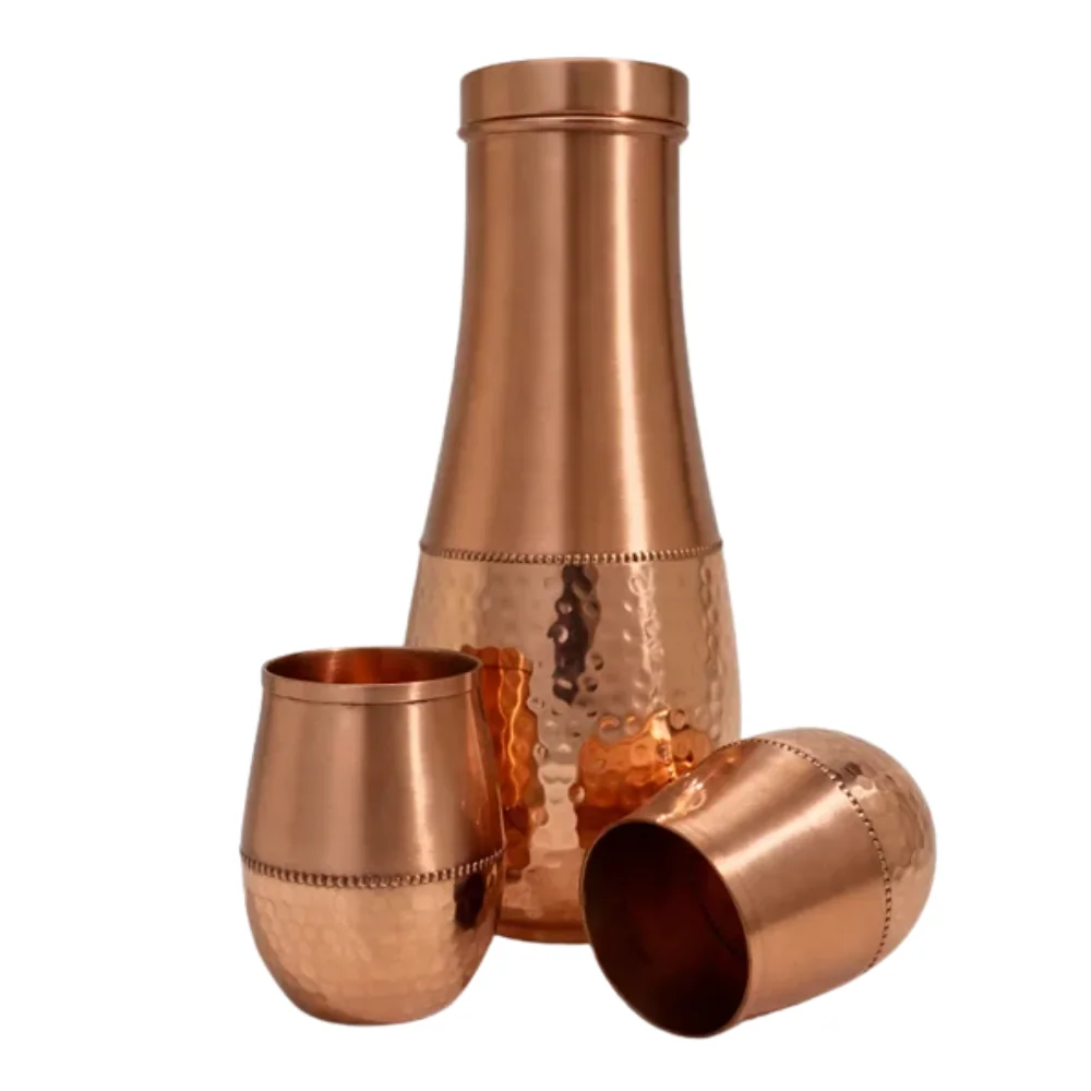 Súprava z čistej medi tepaná karafa v tvare slzy (cca 950 ml) a dva poháre 300ml