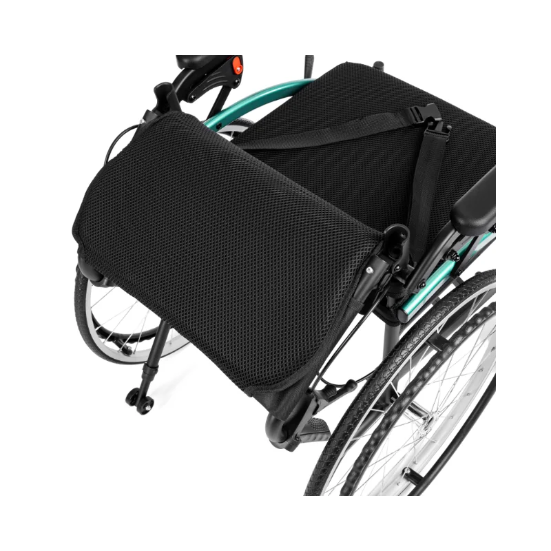 Odľahčený invalidný vozík ACTIVE-TIM - 43 cm