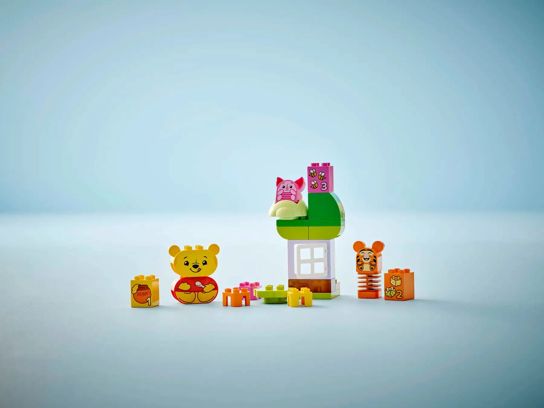 LEGO Narodeninová oslava Macka Pú 10457