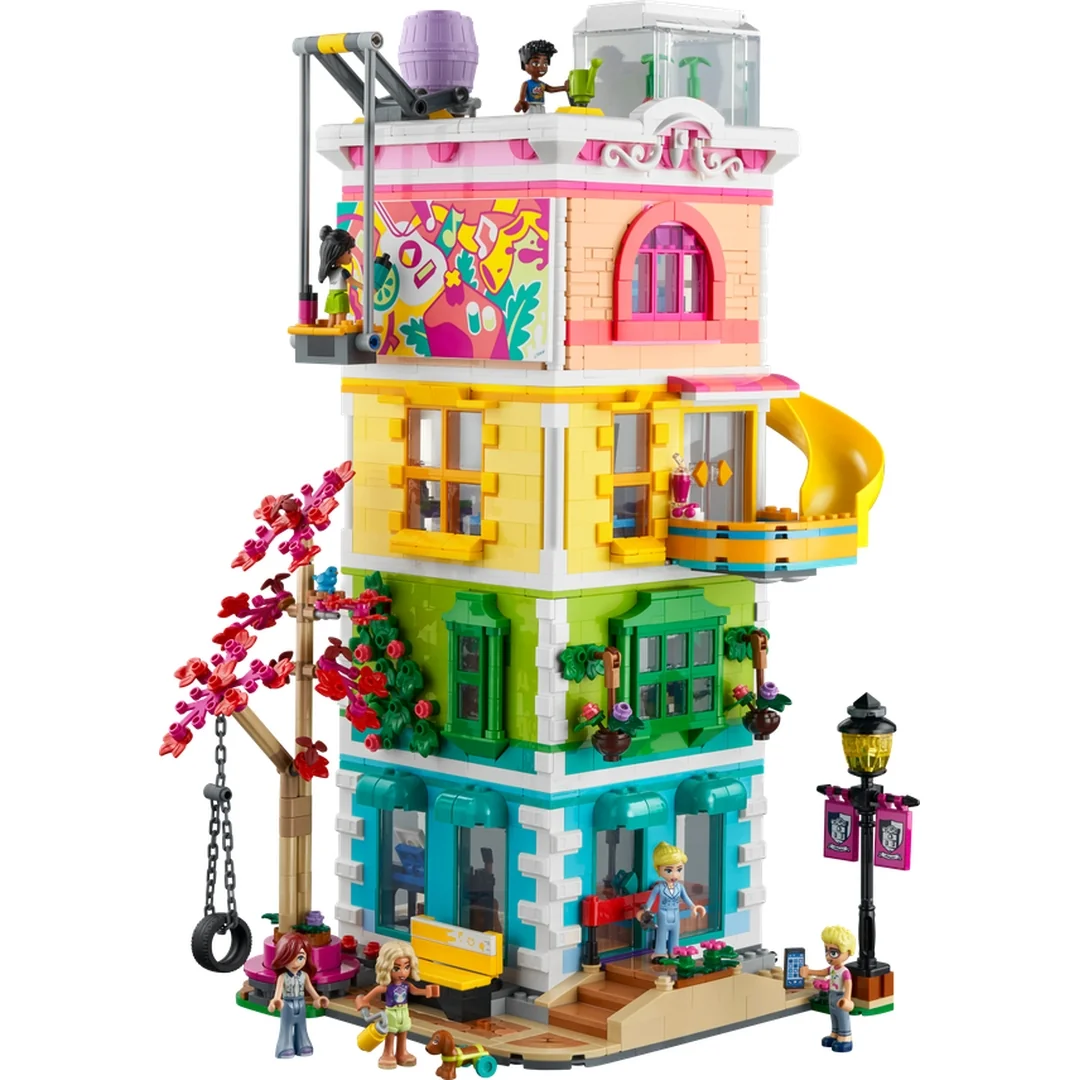 LEGO® Friends 41748 Komunitné stredisko v mestečku Heartlake