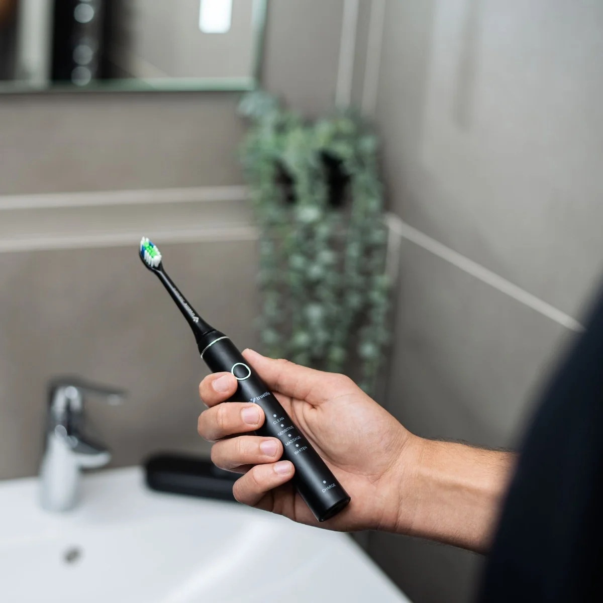 TrueLife SonicBrush Compact Duo 1×2 ks, set sonických zubných kefiek