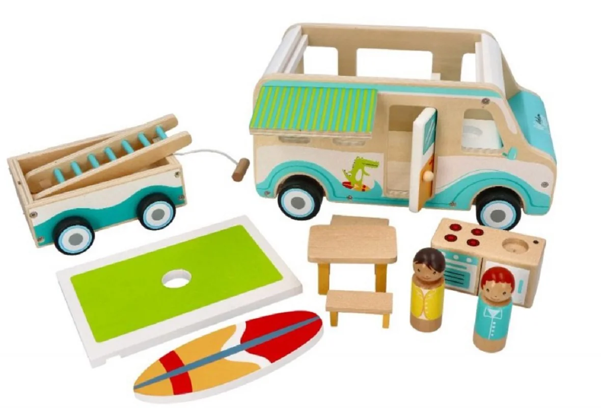 Adam Toys Drevený auto karavan s prívesom a príslušenstvom