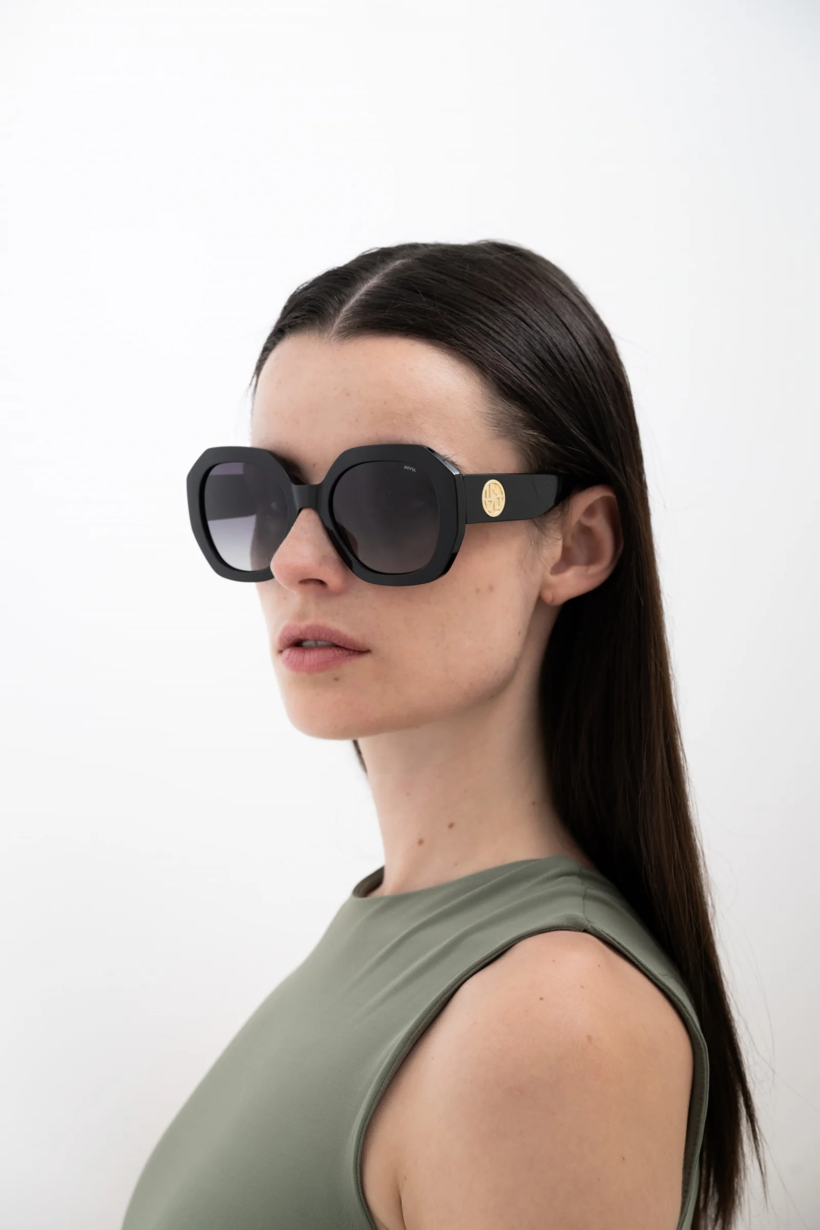 INVU. Fashion IB22524A Dámske slnečné okuliare