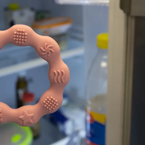 BABYONO Hryzačka silikónová Krúžok ružový 1×1 ks