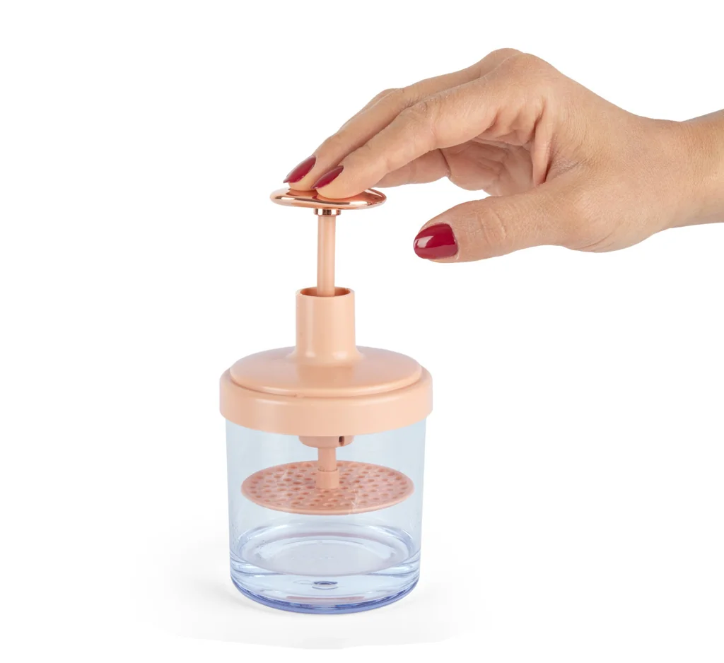 CHICCO Jemný čistiaci gél na tvár POP Softy Vanilla s peniacim dávkovačom 150 ml