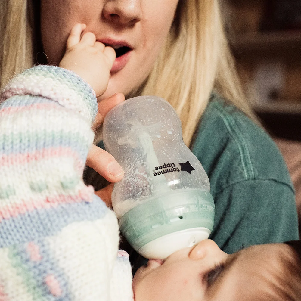 Tommee Tippee ADVANCED ANTI-COLIC Samosterilizačná Dojčenská Fľaša 1×2 ks, dojčenská fľaša