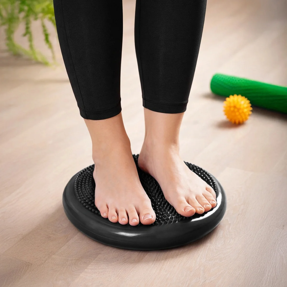 MG Sensory Cushion balančná podložka na cvičenie, čierna