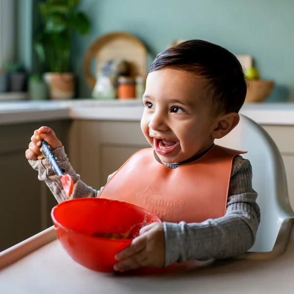 Tommee Tippee detský podbradník, 6m+ 1×1 ks, detský podbradník