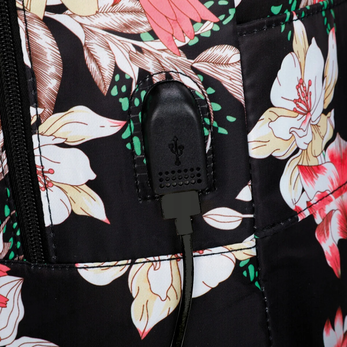 MG Bcross batoh so vstavaným USB káblom 20L, pink flowers