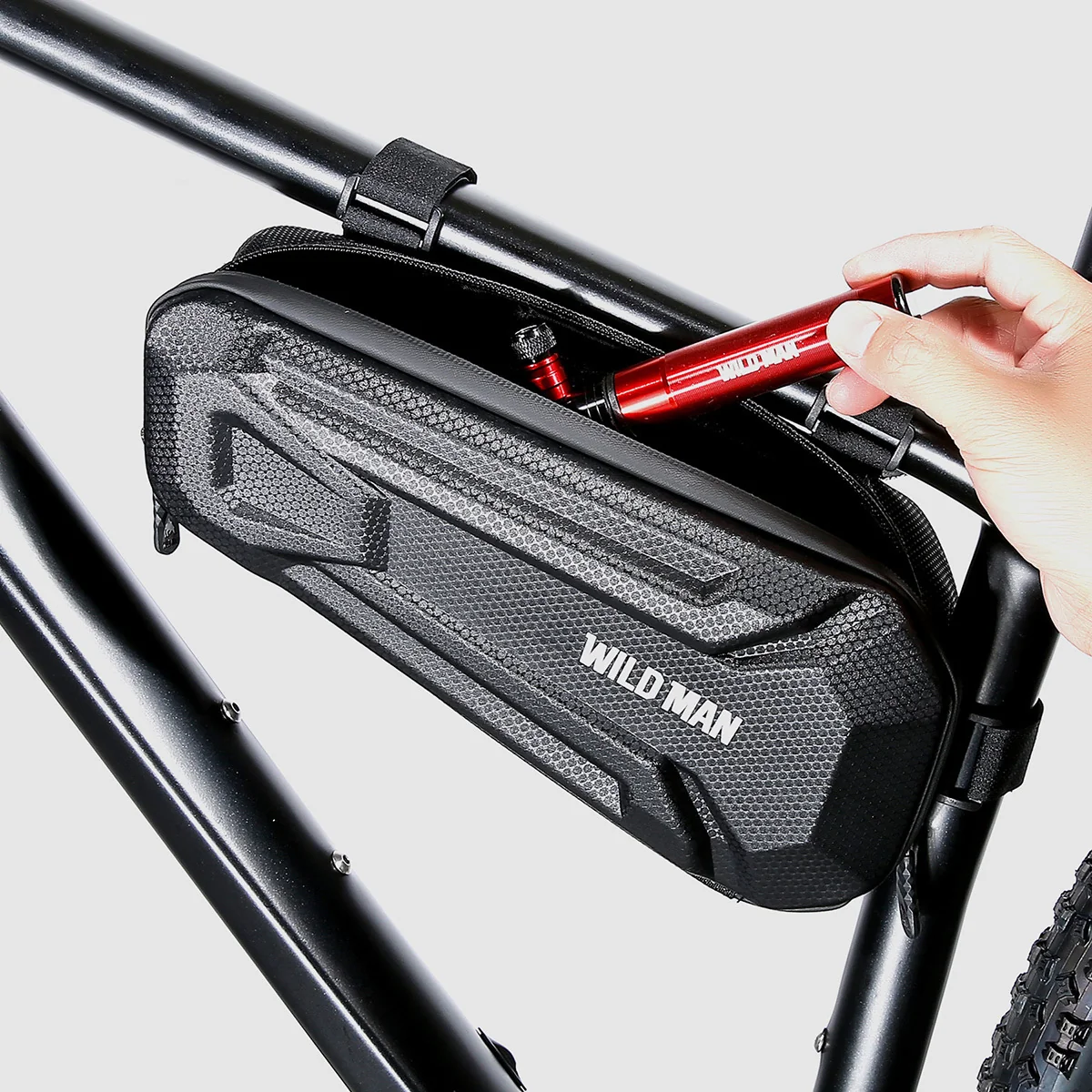 Wild Man XT9 cyklistická taška 1.8L, čierna