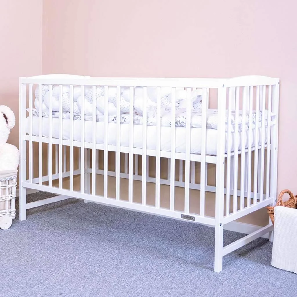 Detská postieľka New Baby LILLY so sťahovacou bočnicou biela ,