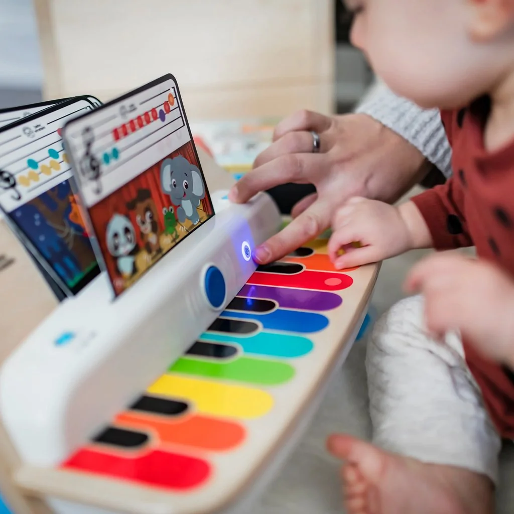 Hračka drevená hudobná piano Together in Tune Piano™ Connected Magic Touch™ HAPE 12m+