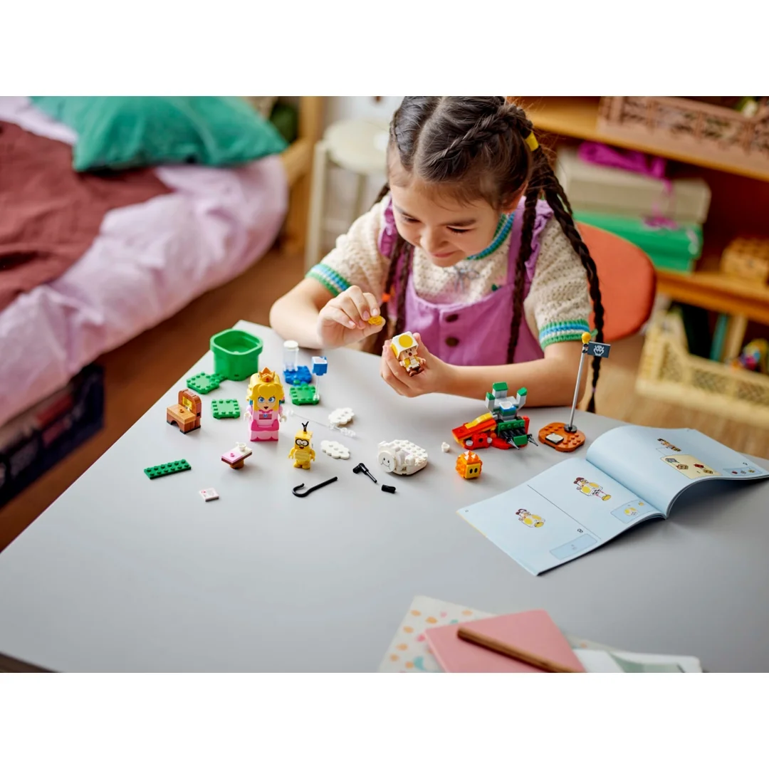 LEGO® Super Mario™ 71441 Dobrodružstvá s interaktívnou LEGO® Peach™