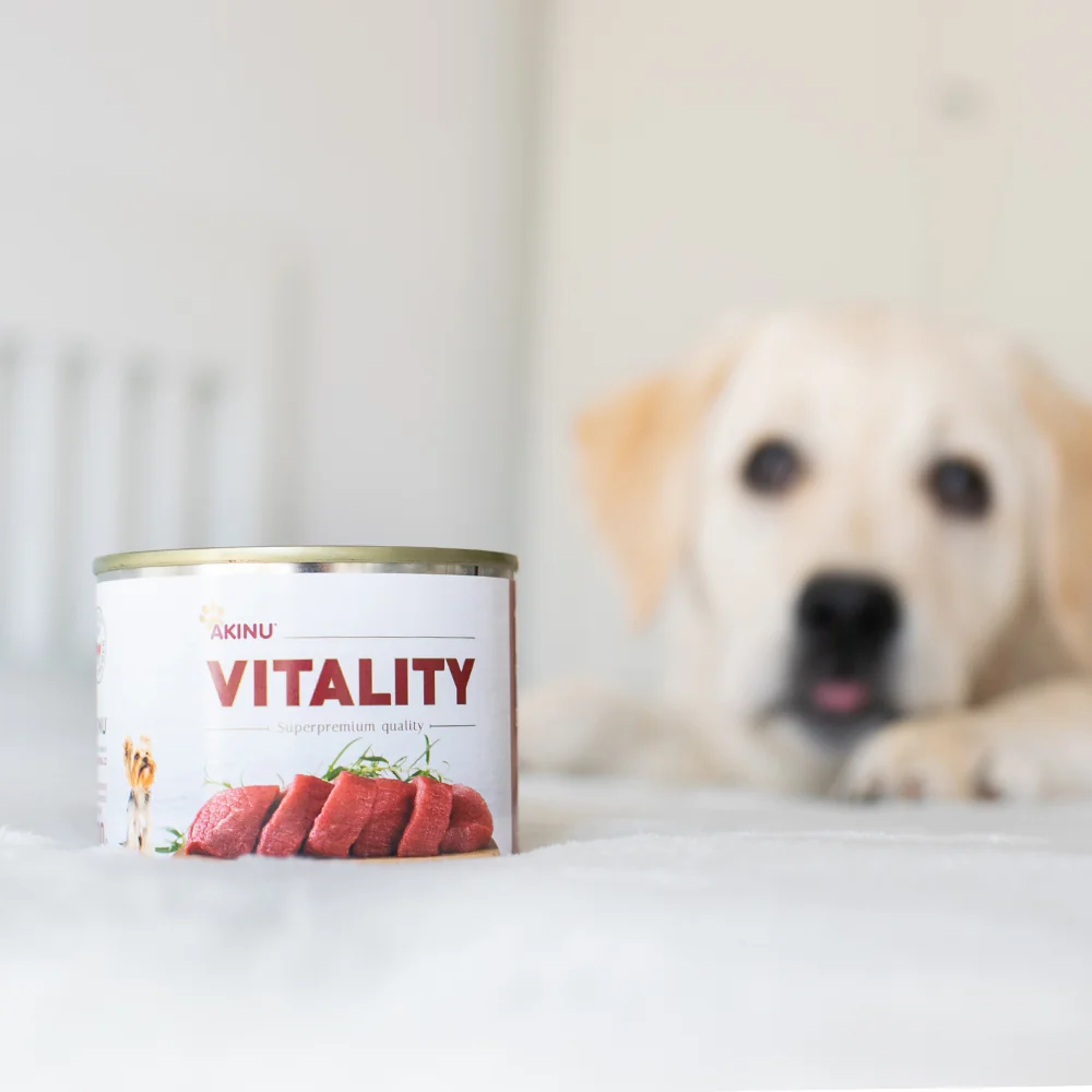 Akinu VITALITY Hovädzie mäso jemne nakrájané na plátky konzerva pre psov 6 x 200 g